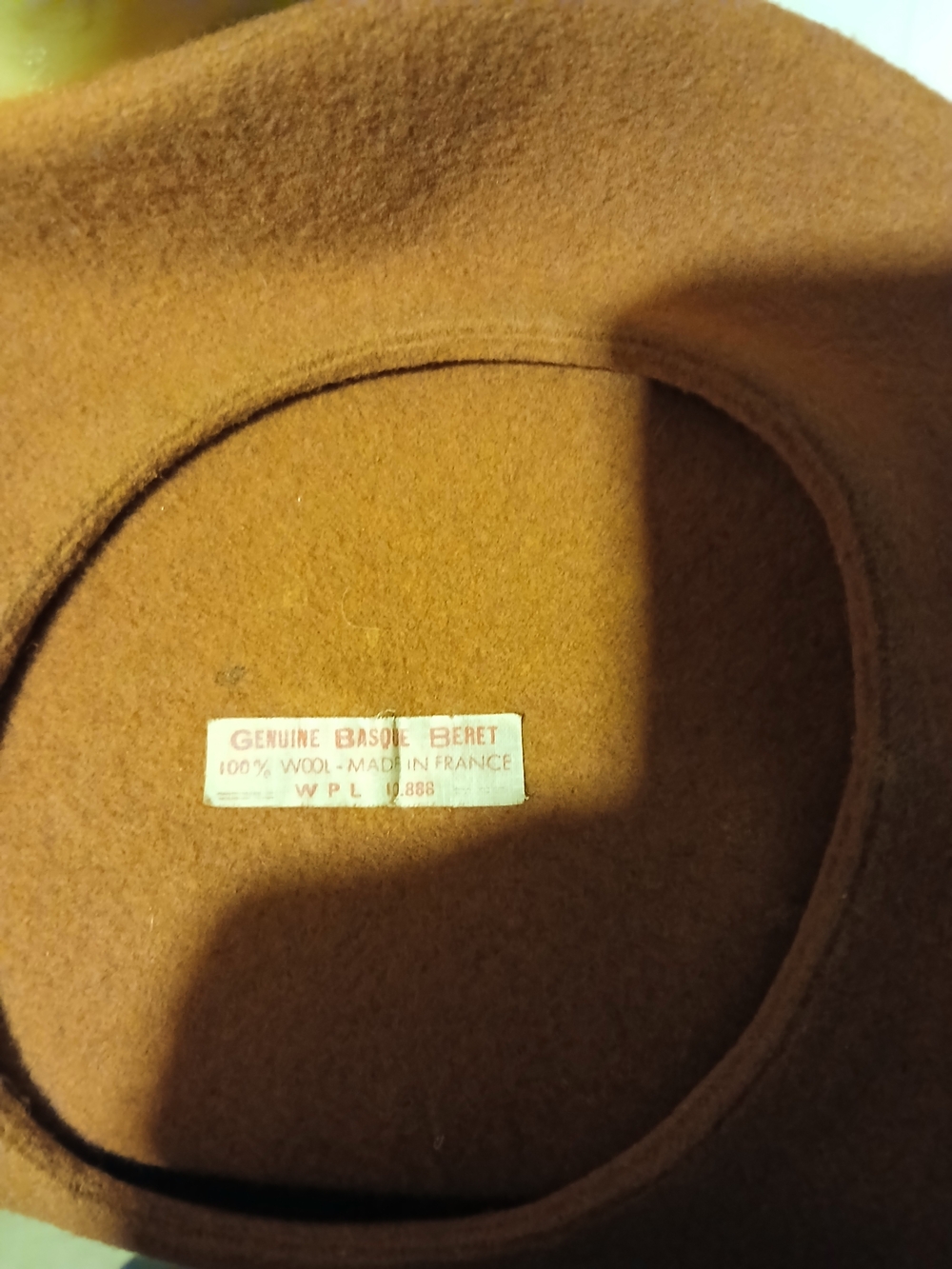 Basque Rust Brown Wool Beret - Picture 2 of 2